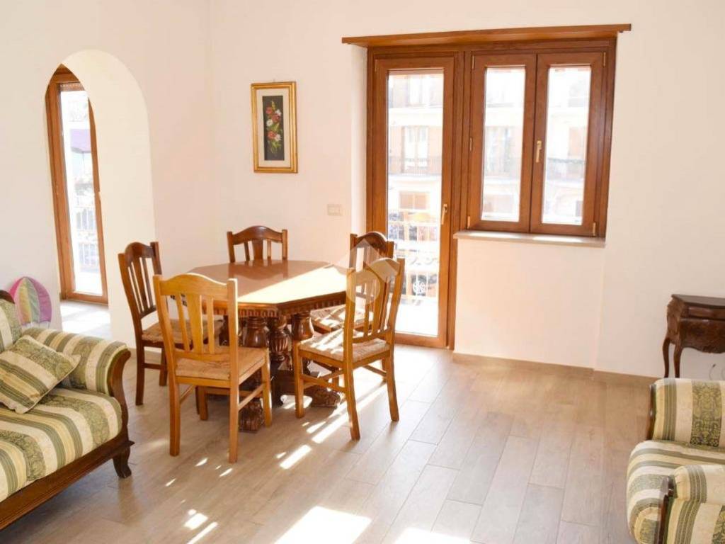 appartamento in vendita a Tagliacozzo in zona Oriente
