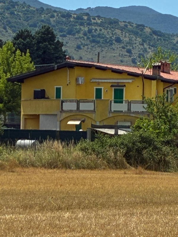 appartamento in vendita a Tagliacozzo in zona Villa San Sebastiano