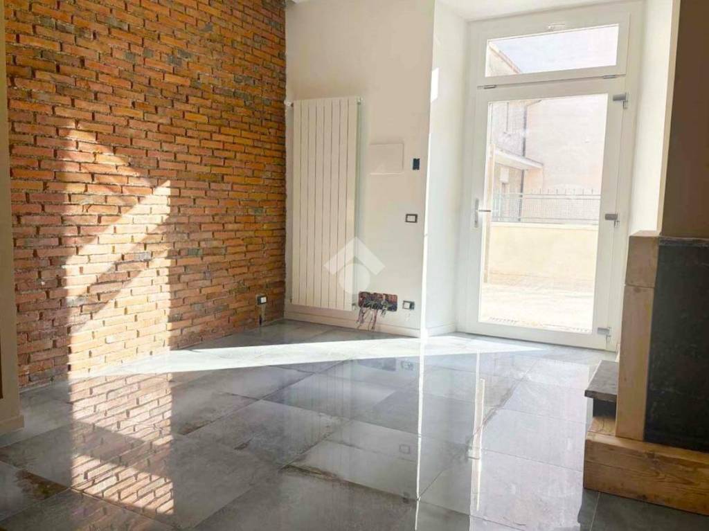 casa indipendente in vendita a Tagliacozzo in zona Oriente