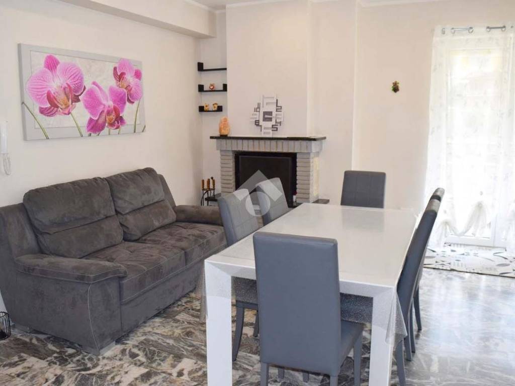 appartamento in vendita a Tagliacozzo in zona Oriente