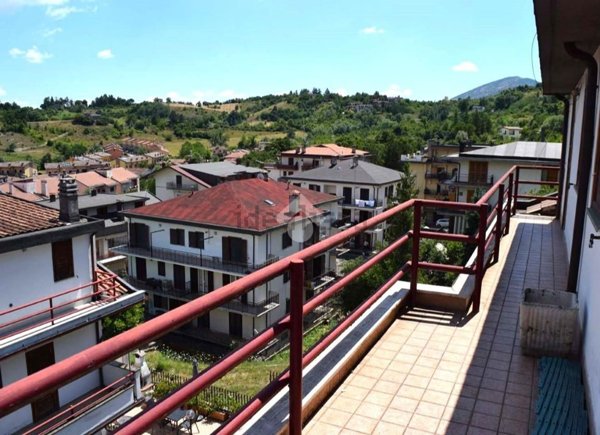 appartamento in vendita a Tagliacozzo in zona Oriente