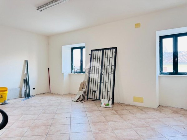 appartamento in vendita a Tornimparte in zona Villagrande