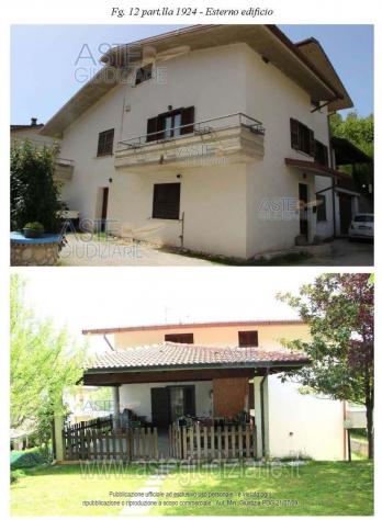 casa indipendente in vendita a Tornimparte