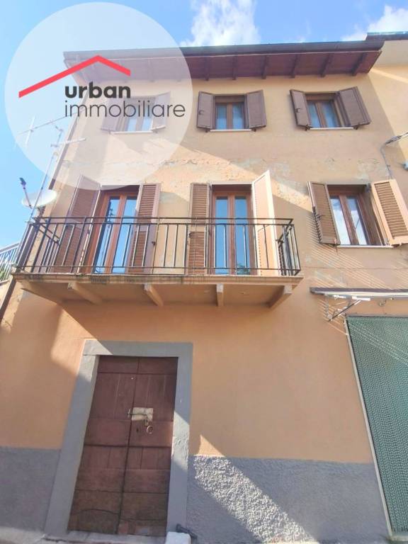 casa indipendente in vendita a Tornimparte in zona Piagge