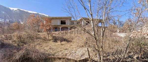 casa indipendente in vendita a Tornimparte in zona Colle San Vito