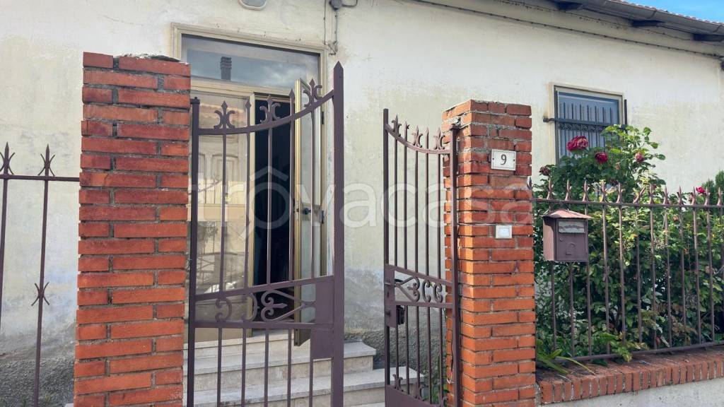 casa indipendente in vendita a Trasacco