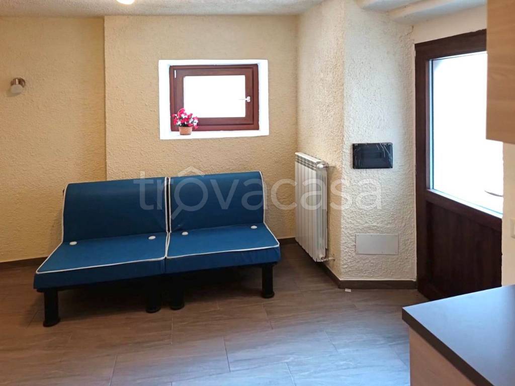 appartamento in vendita a Villalago