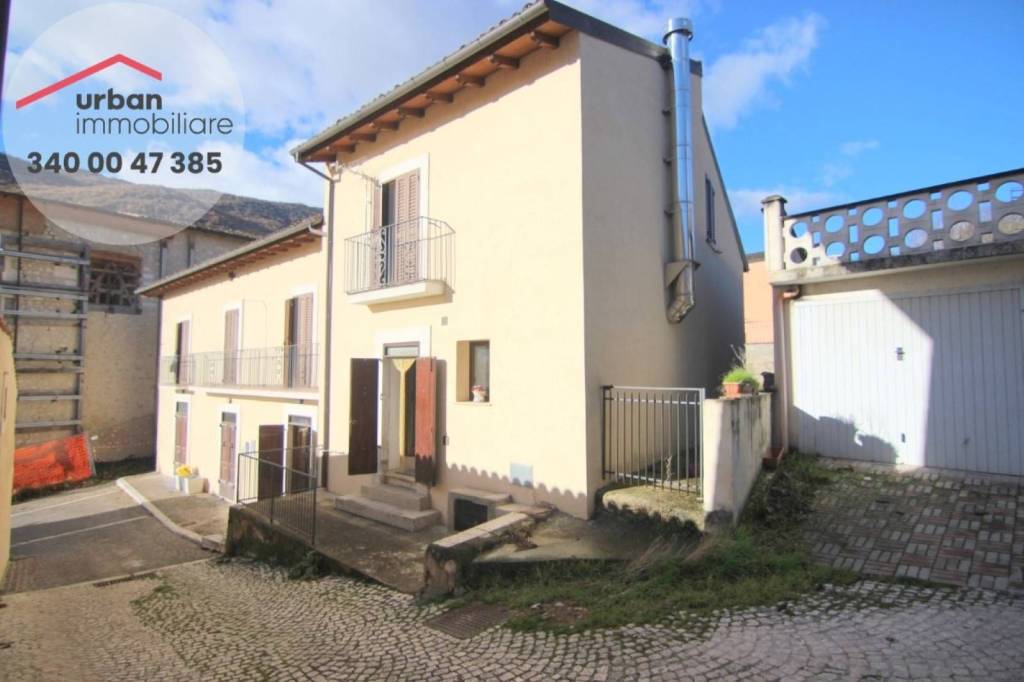 casa indipendente in vendita a Villa Sant'Angelo
