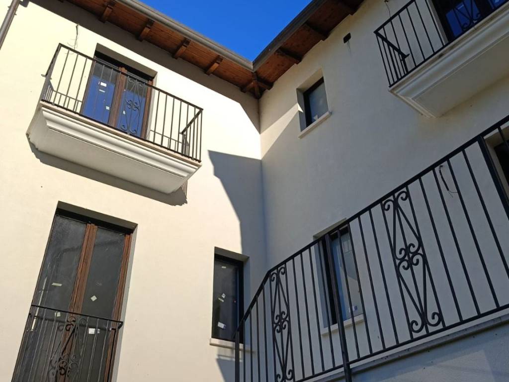 casa indipendente in vendita a Villa Sant'Angelo