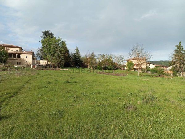 casa indipendente in vendita a Villa Sant'Angelo in zona Tussillo