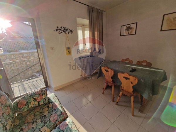 casa indipendente in vendita a Villetta Barrea