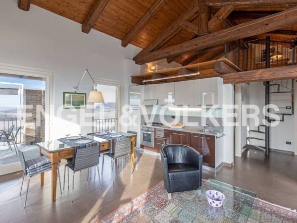 casa indipendente in vendita a Monforte d'Alba