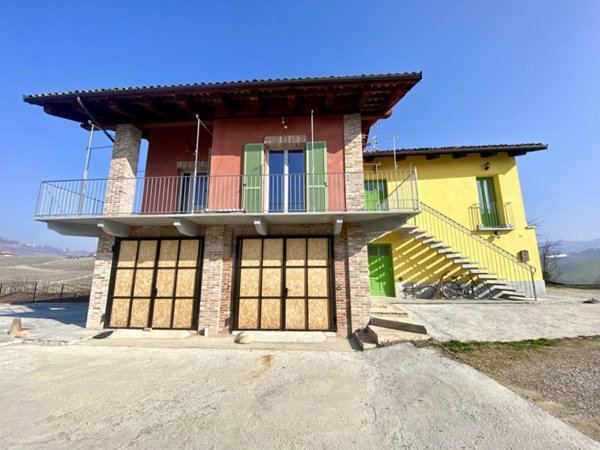 appartamento in vendita a Monforte d'Alba