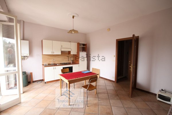 appartamento in vendita a Monforte d'Alba