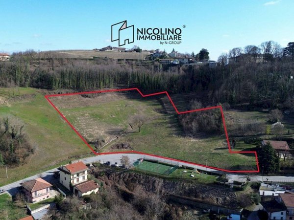 terreno edificabile in vendita a Monforte d'Alba