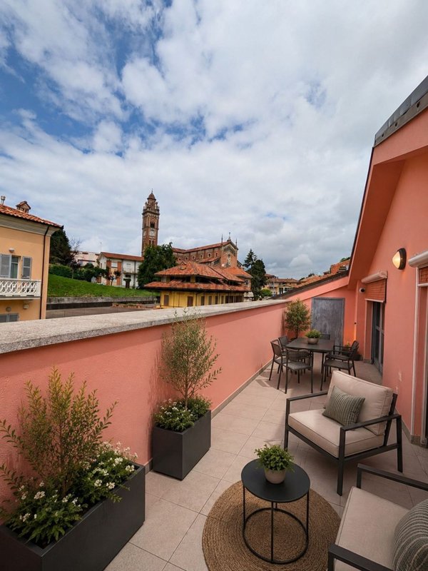 appartamento in vendita a Monforte d'Alba