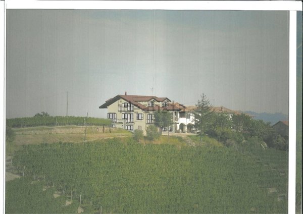 appartamento in vendita a Monforte d'Alba