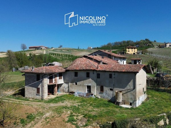 appartamento in vendita a Monforte d'Alba