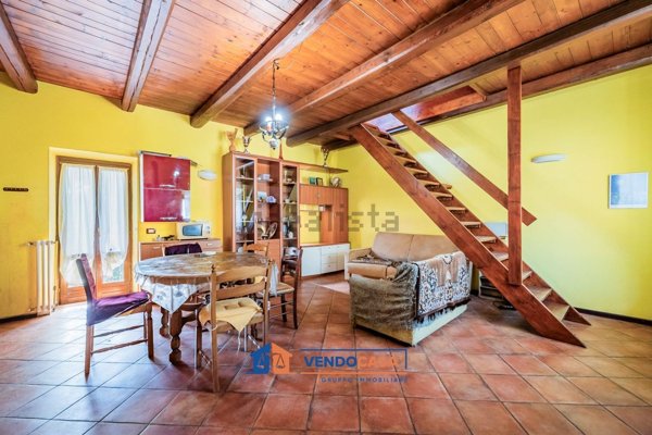 appartamento in vendita a Monforte d'Alba