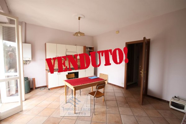 appartamento in vendita a Monforte d'Alba