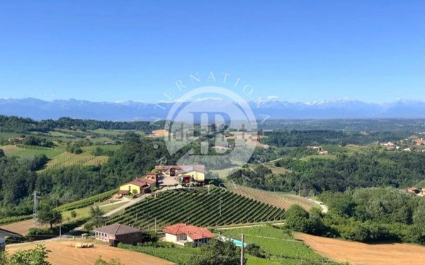 terreno in vendita a Monforte d'Alba