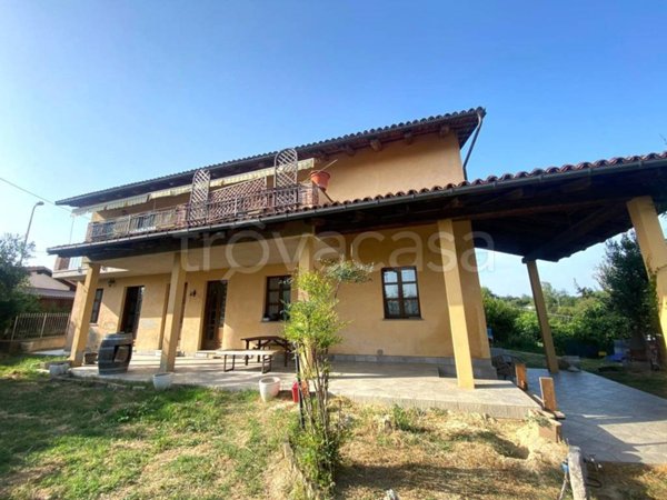 casa indipendente in vendita a Montà