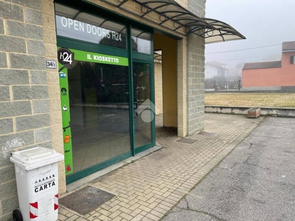 negozio in vendita a Montà
