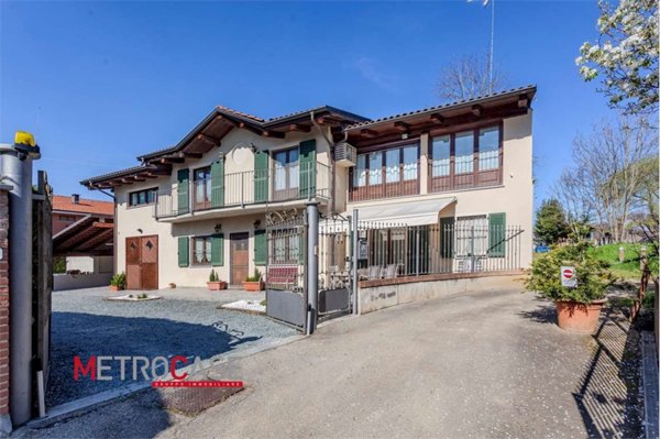 casa semindipendente in vendita a Montà