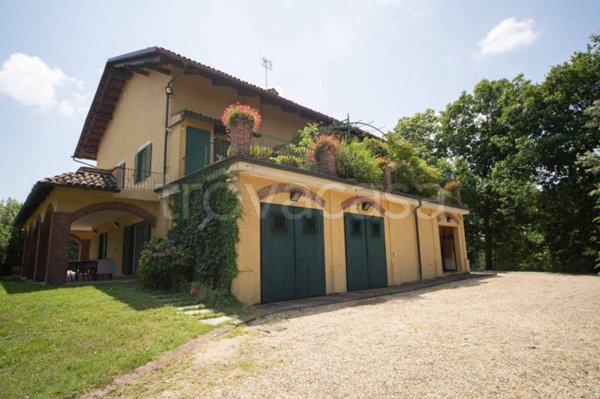 casa indipendente in vendita a Montà