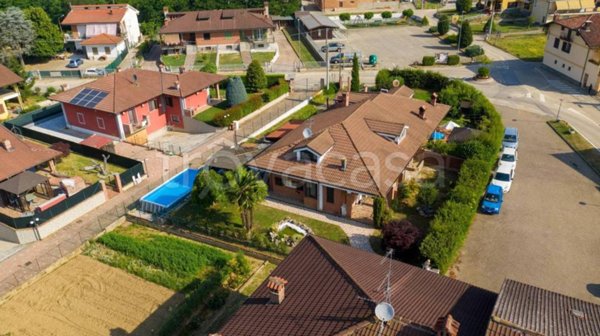 casa indipendente in vendita a Montà