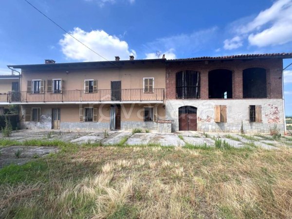 casa indipendente in vendita a Montà