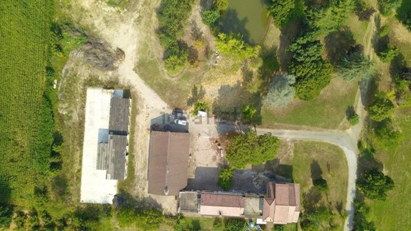 terreno edificabile in vendita a Montà
