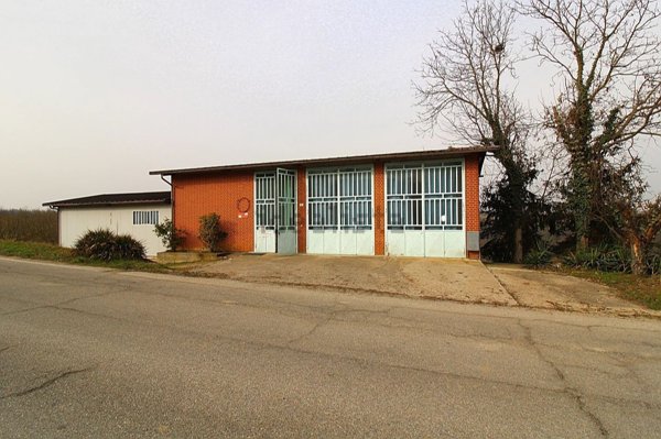 locale di sgombero in vendita a Montà