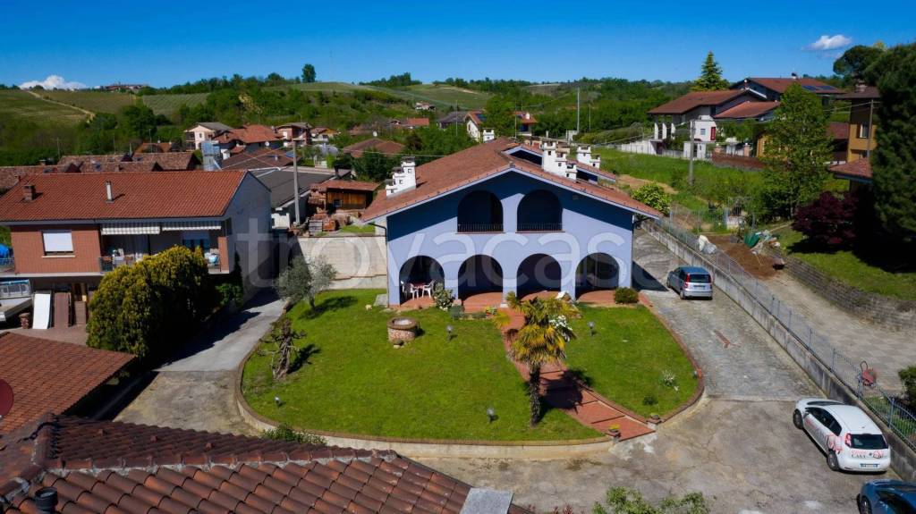 casa indipendente in vendita a Montà