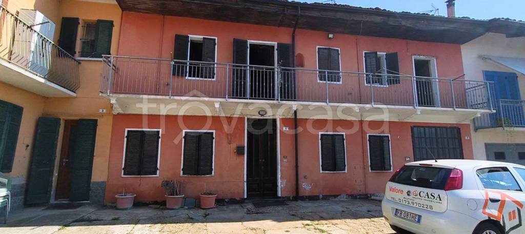 casa indipendente in vendita a Montà