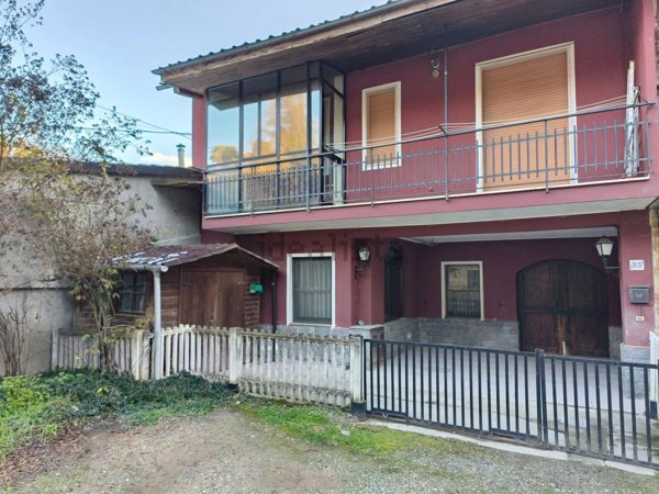 casa indipendente in vendita a Montà
