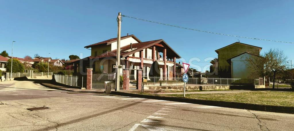 appartamento in vendita a Montà