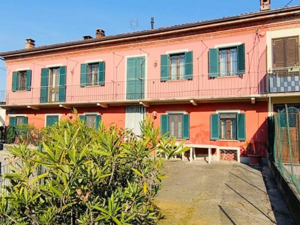casa indipendente in vendita a Montà