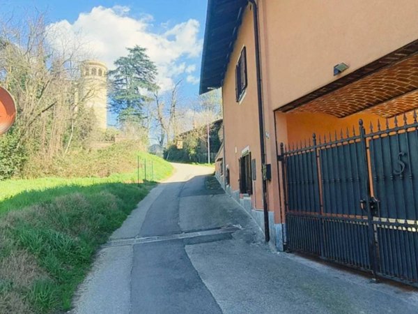 casa indipendente in vendita a Montà