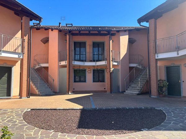 appartamento in vendita a Montà