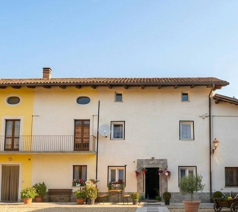casa indipendente in vendita a Montà