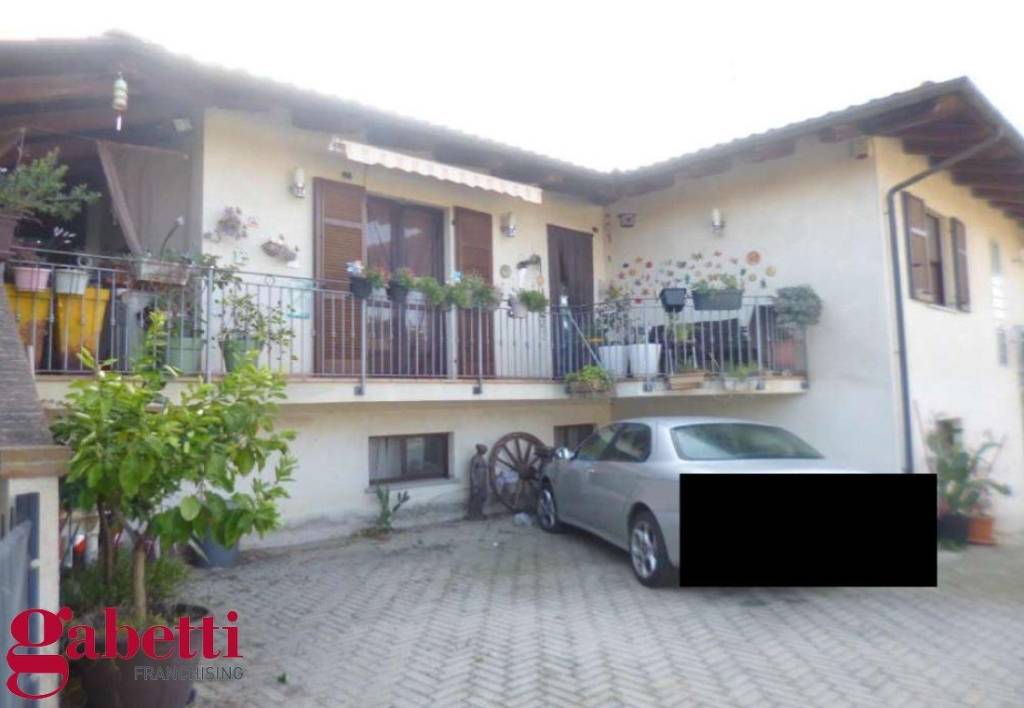 casa indipendente in vendita a Montà
