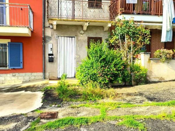 casa indipendente in vendita a Montà