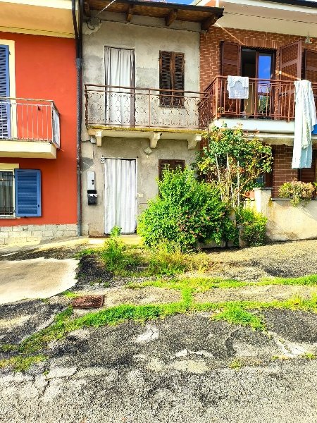 casa indipendente in vendita a Montà