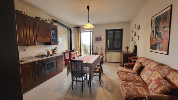 casa indipendente in vendita a Montà