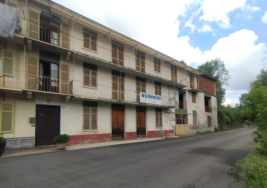 locale di sgombero in vendita a Montaldo di Mondovì