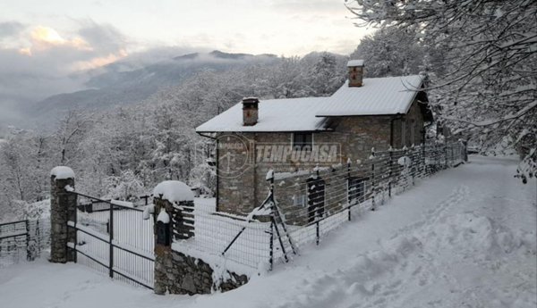 casa indipendente in vendita a Montaldo di Mondovì