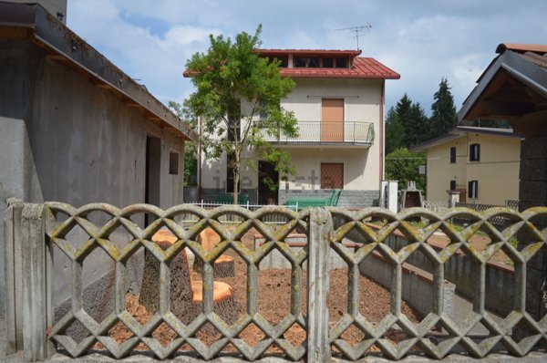 casa indipendente in vendita a Montaldo di Mondovì