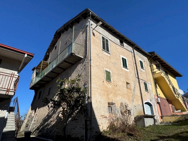 casa indipendente in vendita a Montaldo di Mondovì