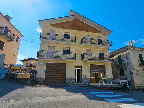 casa indipendente in vendita a Montaldo di Mondovì